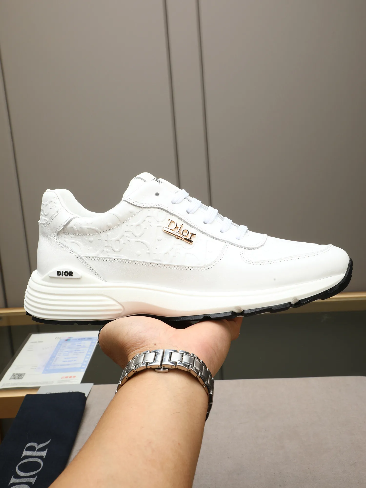 🆕🆕🆕Men's Shoes💰P460 Dior's avant-garde and versatile fashionable men's shoes are privately modeled, calfskin embossed, fashionable, simple, stylish, more eye-catching and more classy. It will subvert the old idea and be a must-have for fashionistas who want to spend time with you! Must keep it for yourself! High-end comfort and low-end, high-end quality workmanship. Code number: 38-44 (45 customized) 3 colors for your choice [kiss][kiss][kiss]